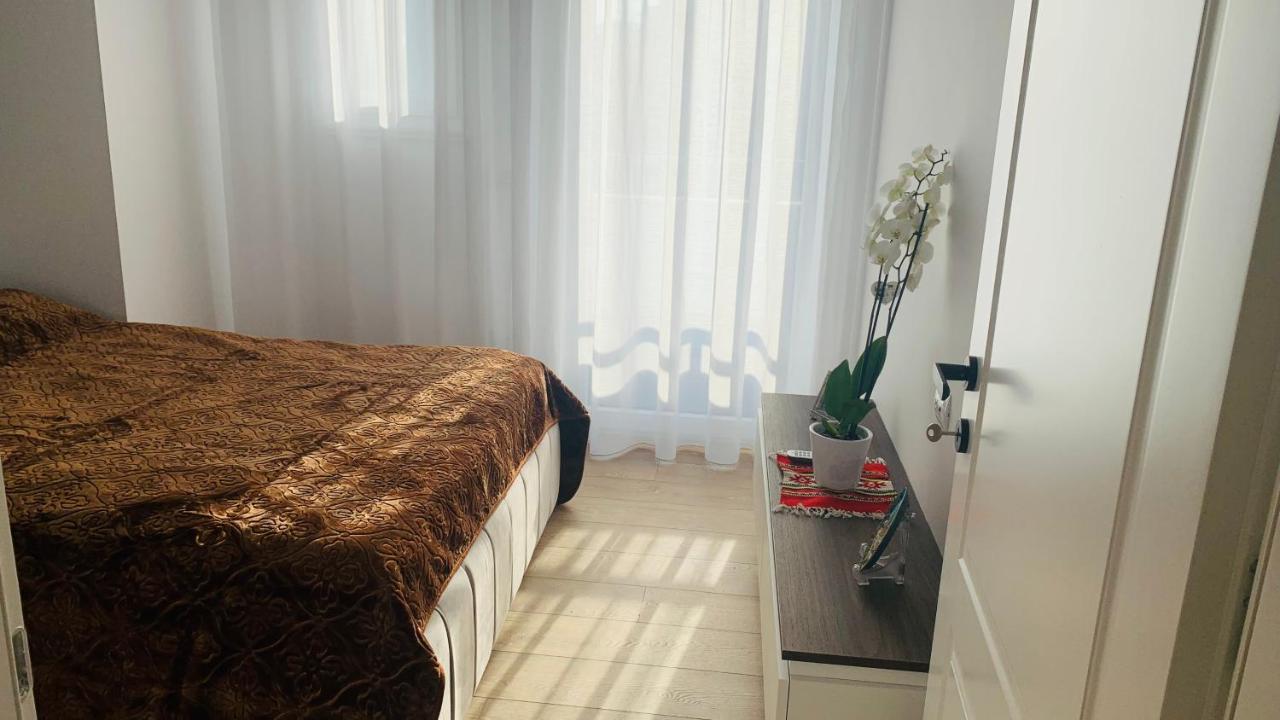 Proper Central Apartment Tirana Exterior photo