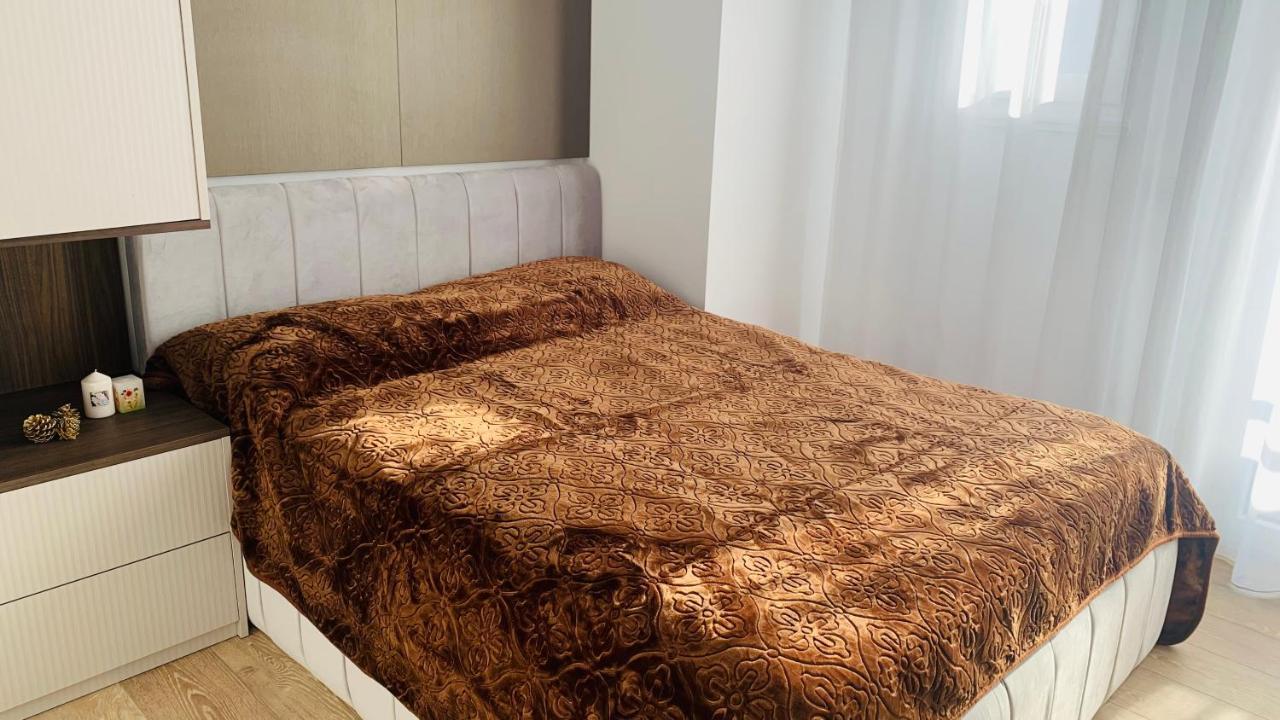 Proper Central Apartment Tirana Exterior photo
